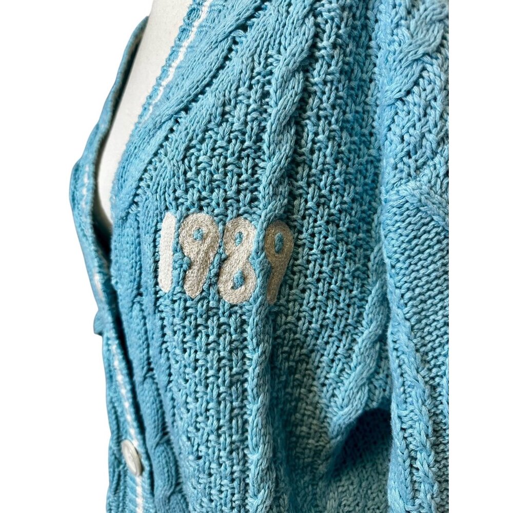 Taylor Swift 1989 Cardigan Blue Knit Sweater Seagull Print XS/SM - Picture 4 of 9